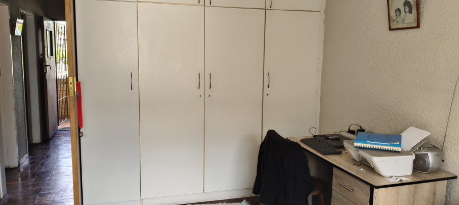 1 Bedroom Property for Sale in Glenlilly Western Cape